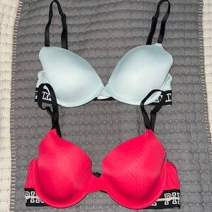 🚨CLOSING SHOP SALE🚨 Bundle of 2 PINK by Victorias Secret Bras 34D